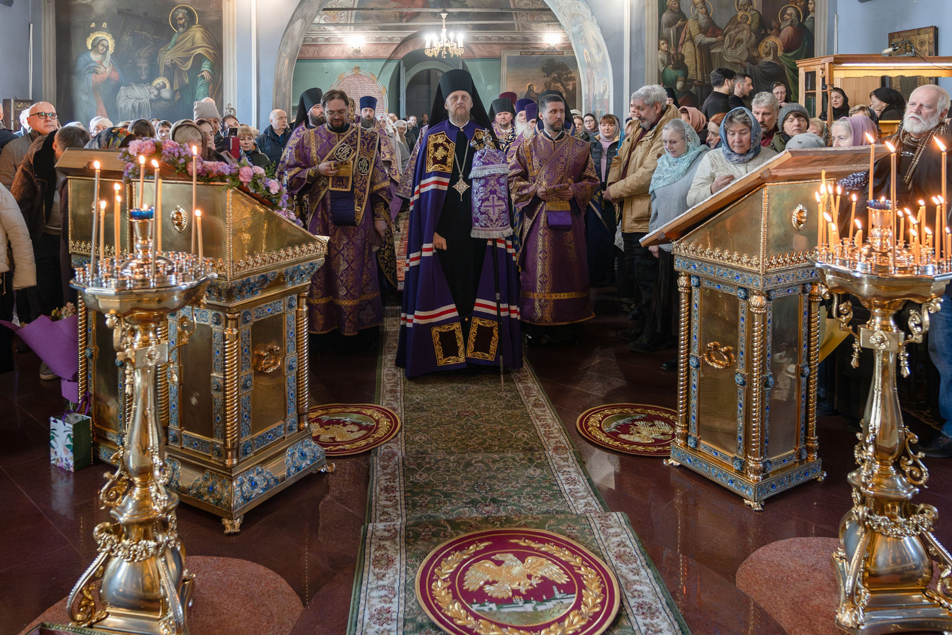 Архиерейское богослужение в Неделю 3-ю Великого поста на подворье Никольского монастыря в Годеново (23 марта 2025 г.)