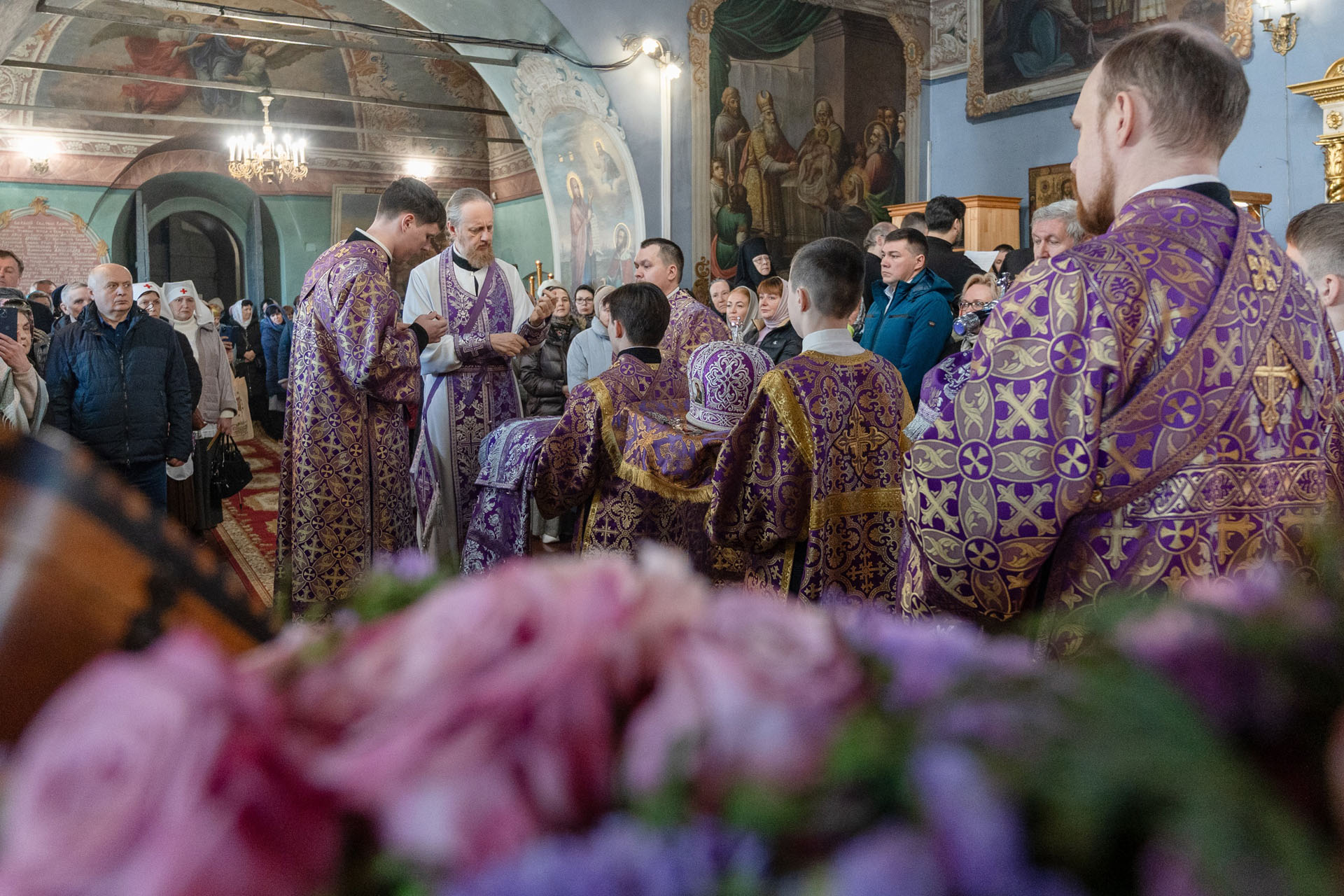 Архиерейское богослужение в Неделю 3-ю Великого поста на подворье Никольского монастыря в Годеново (23 марта 2025 г.)