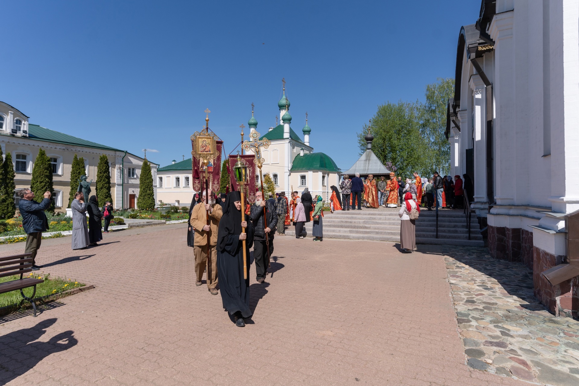 Архиерейское богослужение в день памяти святителя Николая Чудотворца