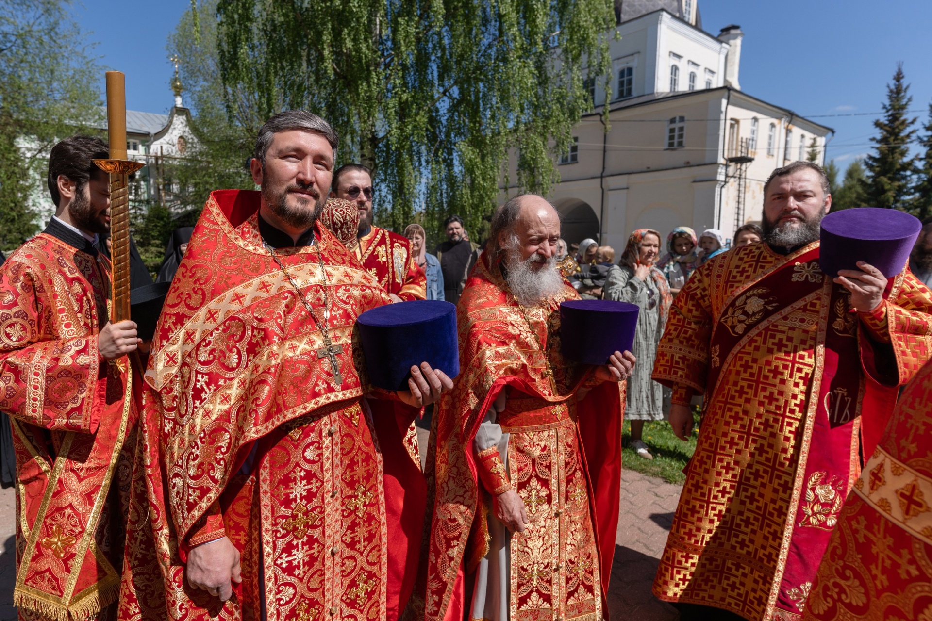 Архиерейское богослужение в день памяти святителя Николая Чудотворца
