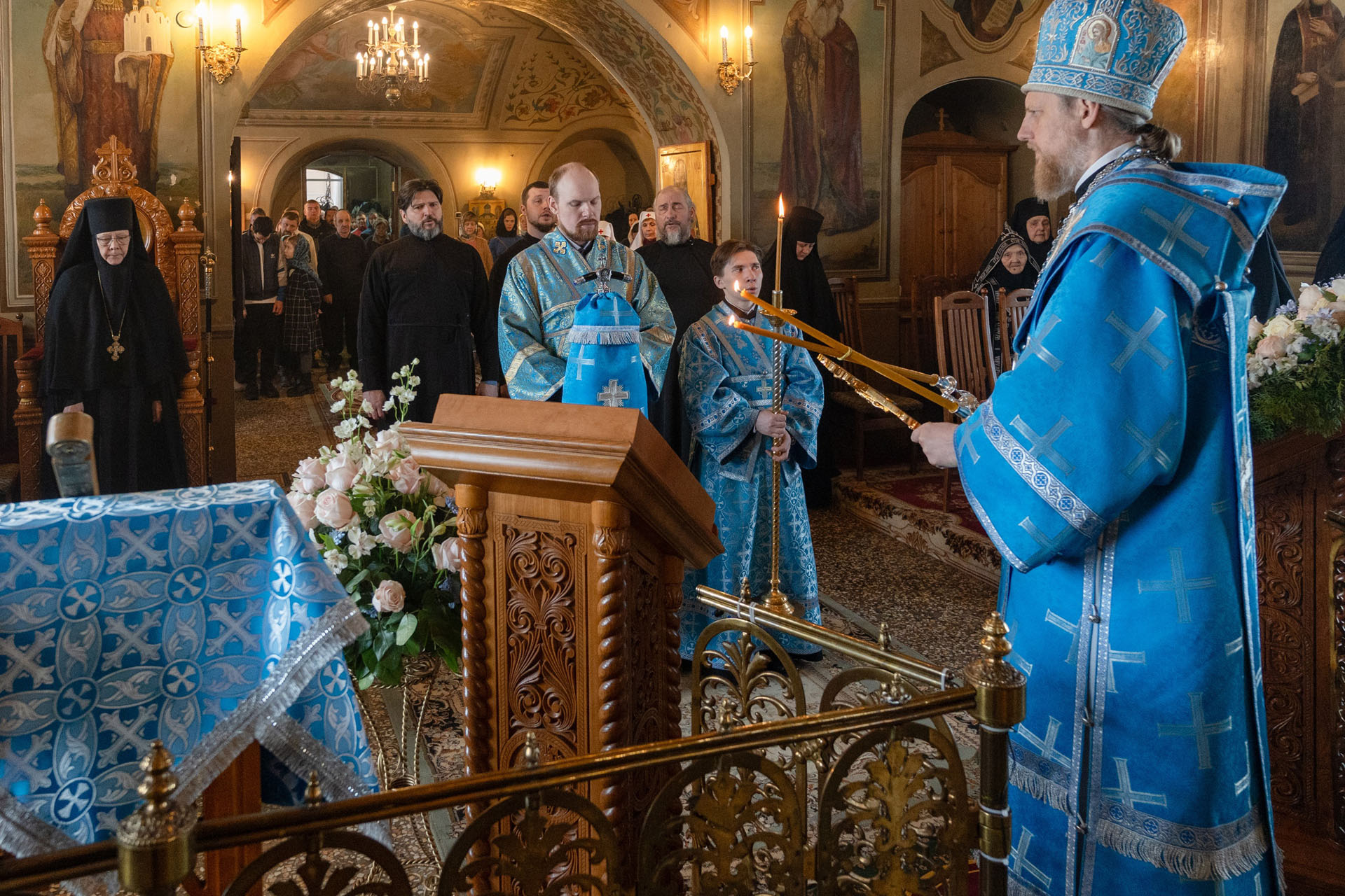 Архиерейское богослужение в праздник Благовещения Пресвятой Богородицы