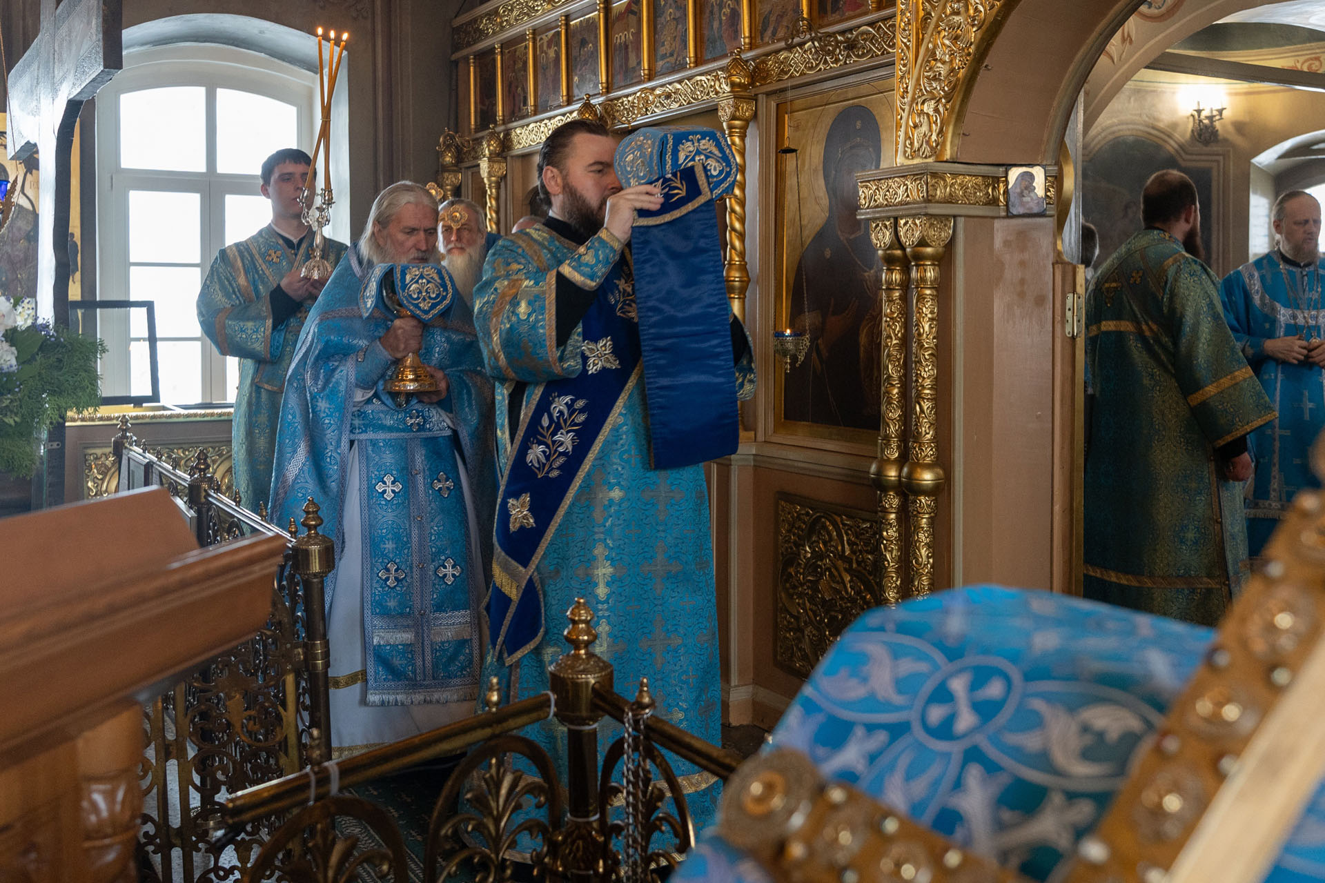 Архиерейское богослужение в праздник Благовещения Пресвятой Богородицы