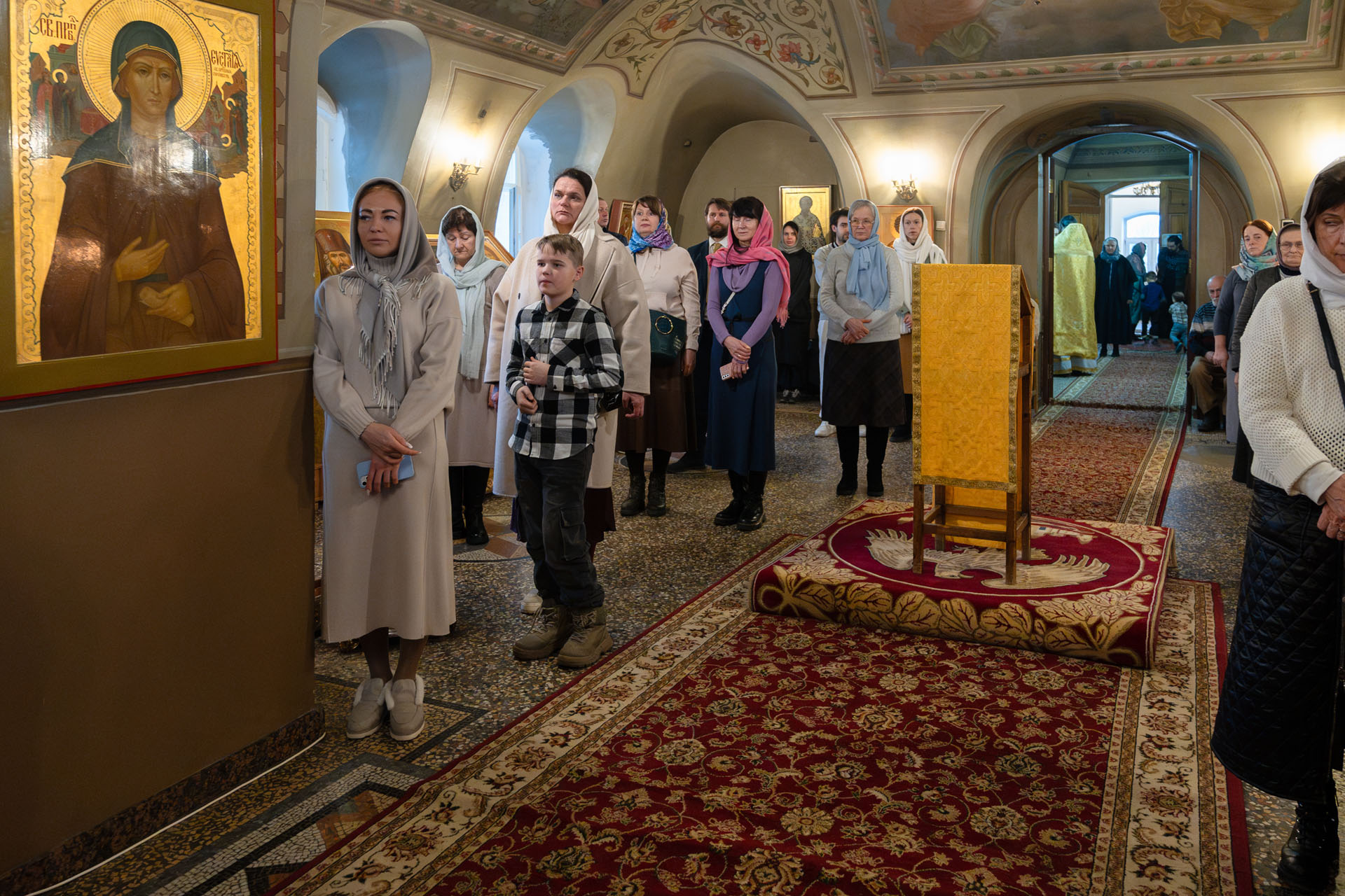Служба в день перенесения мощей святителя Феоктиста, епископа Новгородского