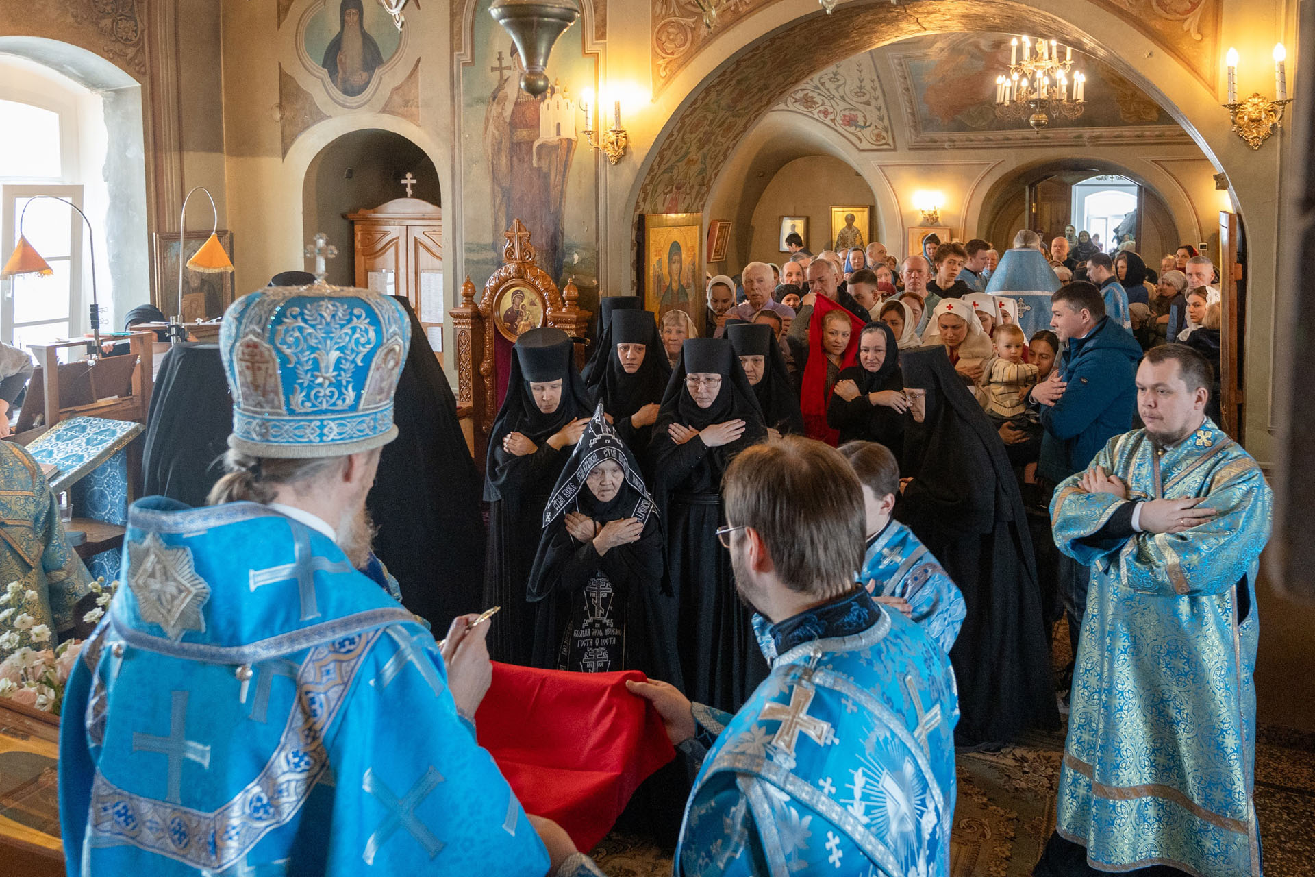 Архиерейское богослужение в праздник Благовещения Пресвятой Богородицы