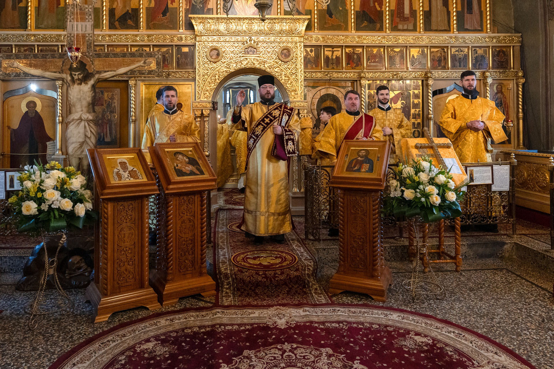 Служба в день перенесения мощей святителя Феоктиста, епископа Новгородского