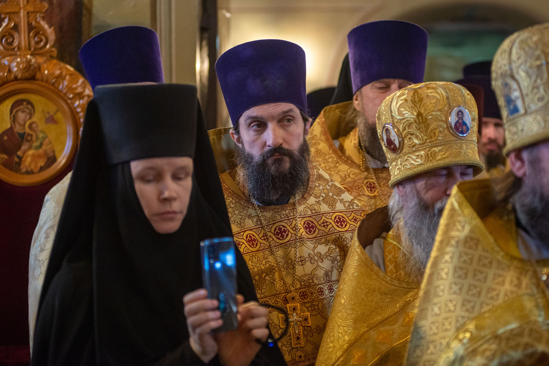 Служба в день перенесения мощей святителя Феоктиста, епископа Новгородского