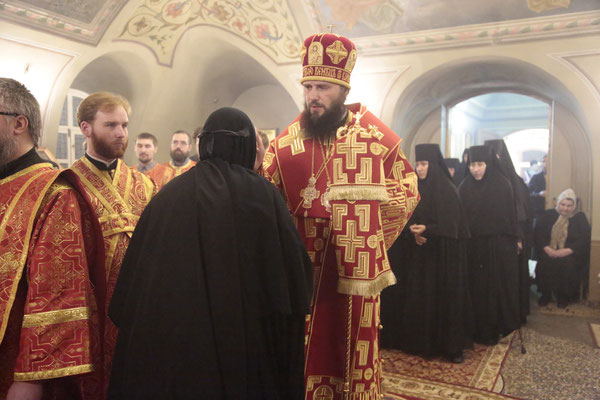 Архиерейские богослужения в канун и день памяти св. блгв.кн. Андрея Смоленского 8-9 ноября 2016 года
